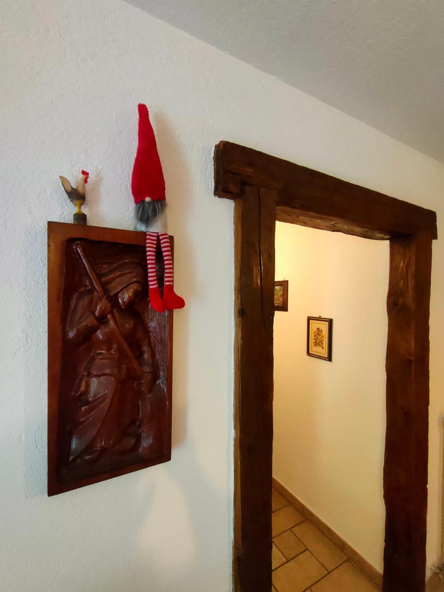 La Tour Apartment Gignod Bagian luar foto